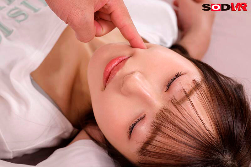 【FANZA VRレビュー】天神羽衣の初VR！彼女と布団でダラダラ過ごす至福の101分16